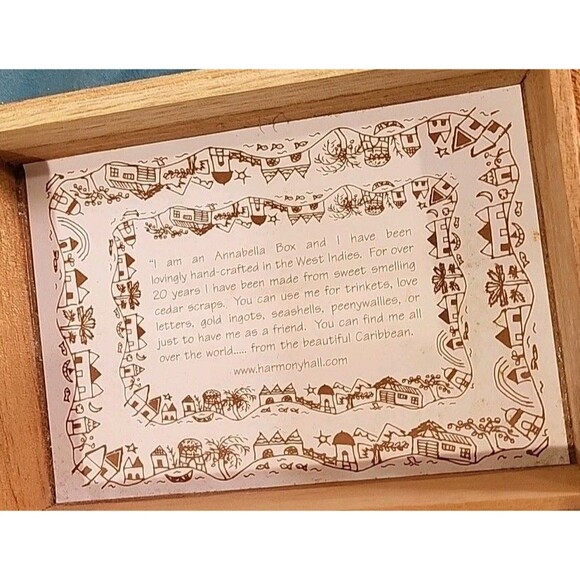 Elaine Eston Annabella US Virgin Islands Cedar Wooden Trinket Jewelry Box 1994 - Picture 4 of 14